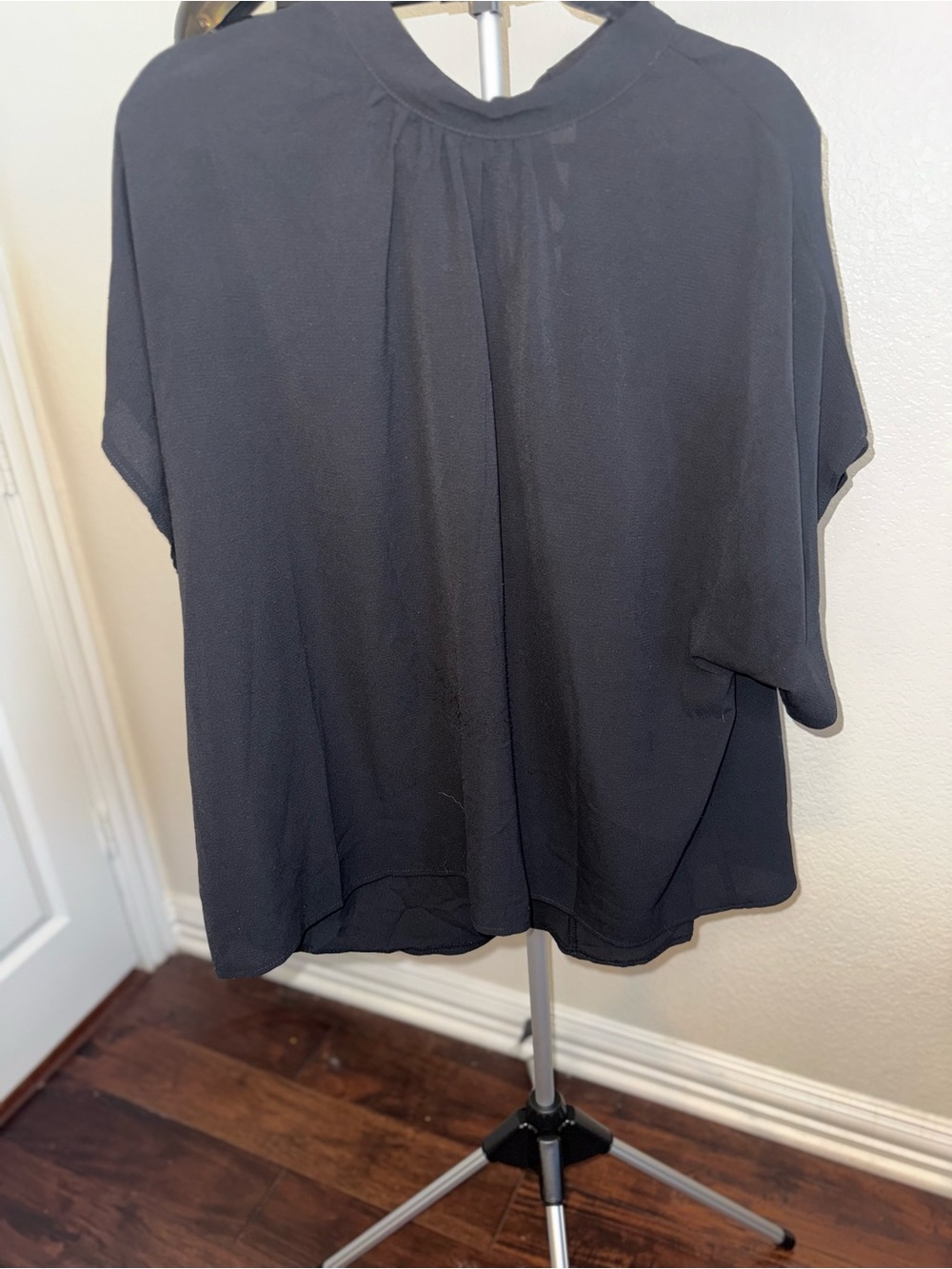 SHEIN Black Pleated Short Sleeve Blouse - Picture 4 of 4